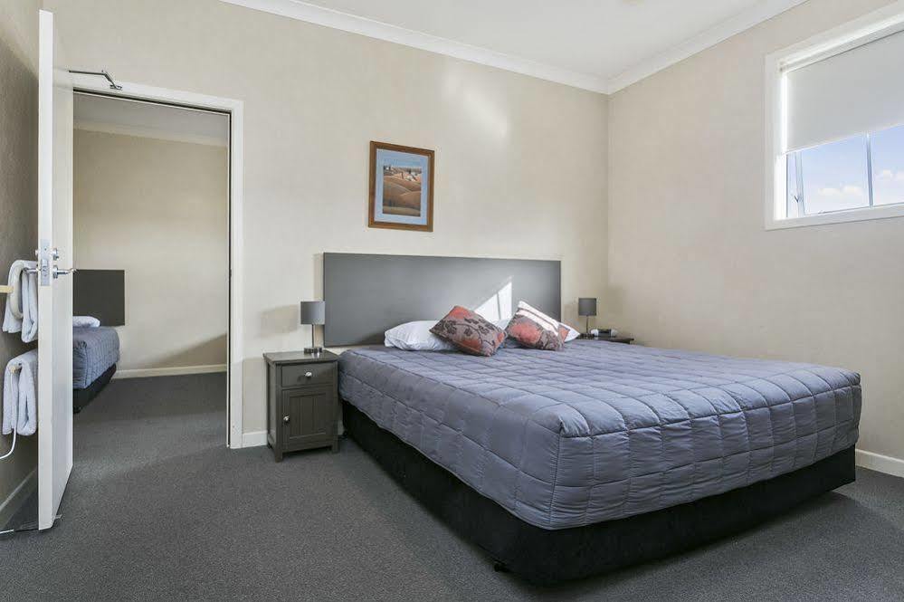 קיימברידג' No 1 Motels מראה חיצוני תמונה